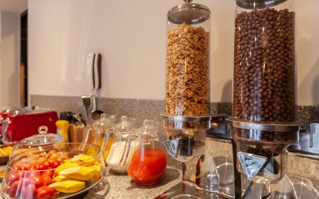 Brown Dot Hotel Hadan