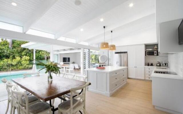 9 Cooran Court