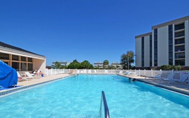 Enclave 202a 2 Bedroom Condo by RedAwning