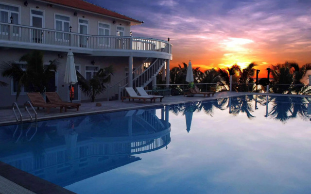 Saigon Emerald Resort