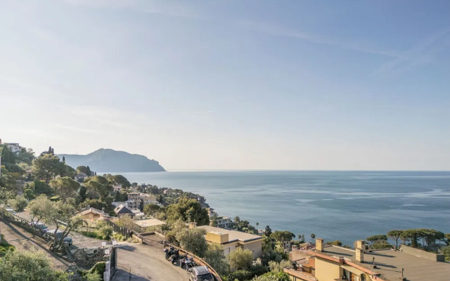Pieve Ligure Seaside View