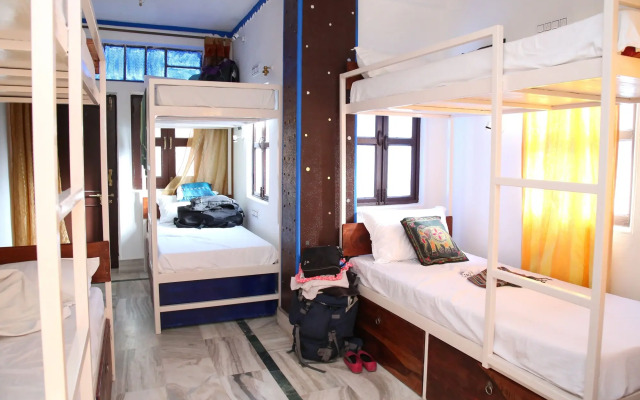 Yogi Guest House