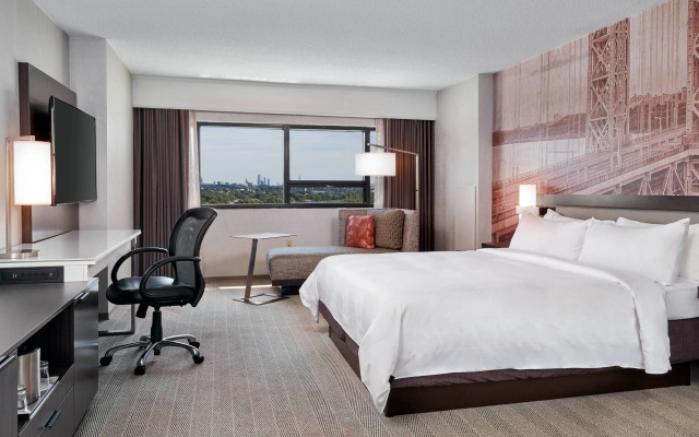 Teaneck Marriott at Glenpointe