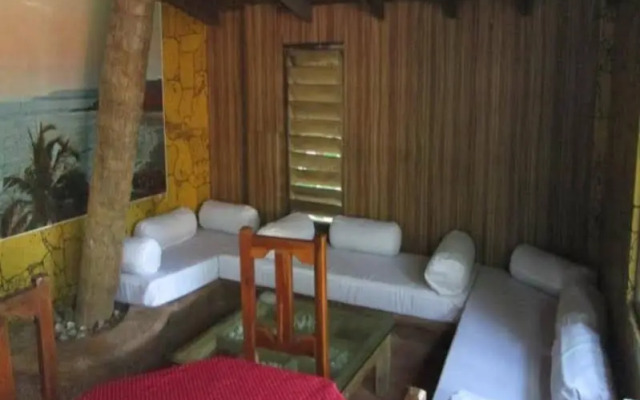Bella Anand Resort