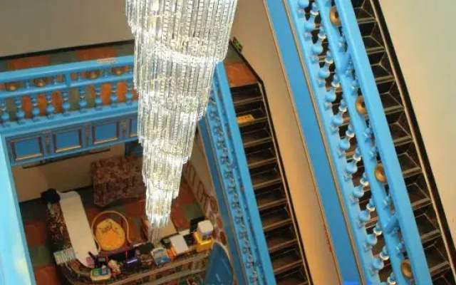20/2000  Fuguang Residence Hostel (Kashi Store)