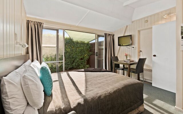 Central Gateway Motel