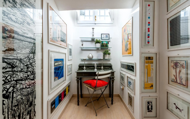 IREX Trevi Fountain Penthouse