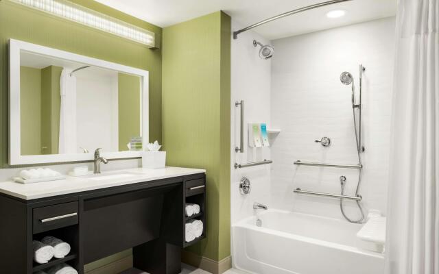 Home2 Suites by Hilton Menomonee Falls Milwaukee