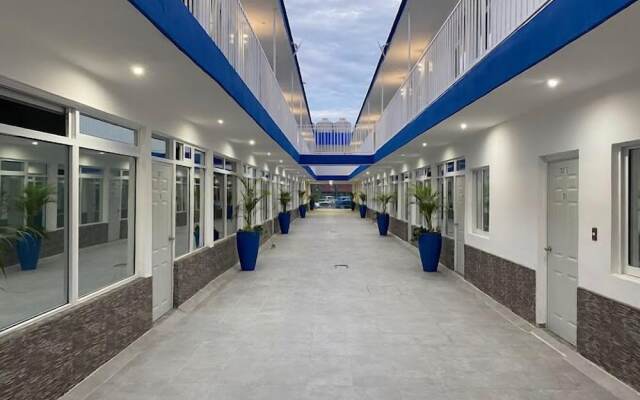 Blue inn Hotel & Suites
