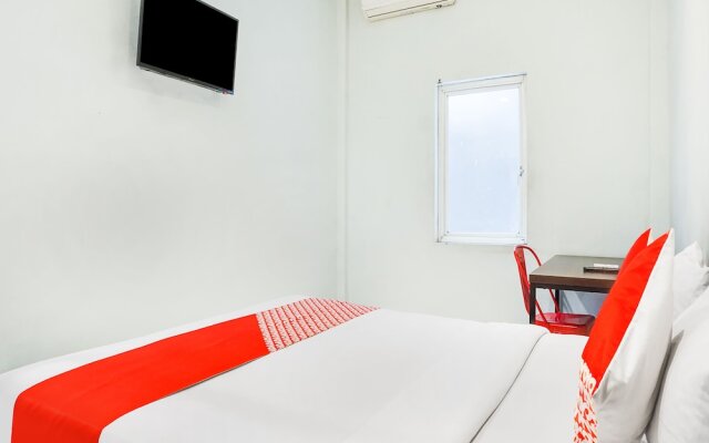 Sayang Home Stay by OYO Rooms