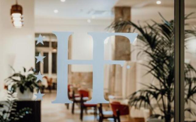 Hotel Falli