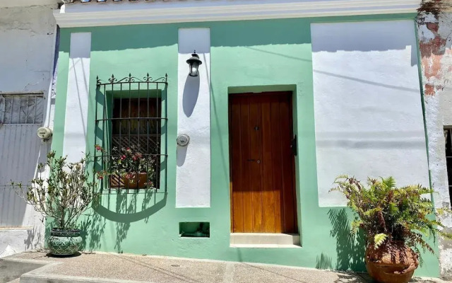 Casa Dahlia
