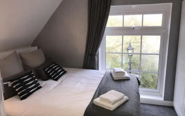 Stunning 100-year-old Converted Coach House
