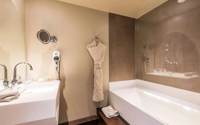 Best Western Premier Why Hotel