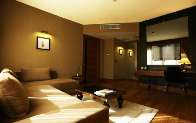 Riva Resatbey Hotel