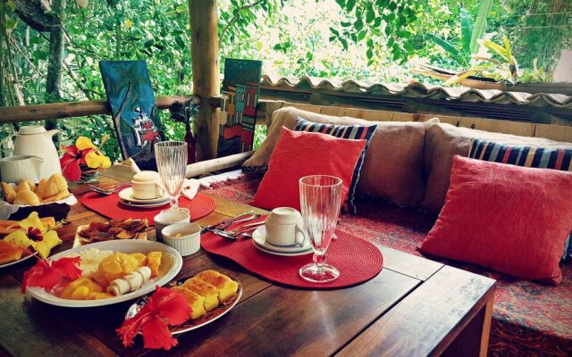 Biribandos Rooms by Trancoso House