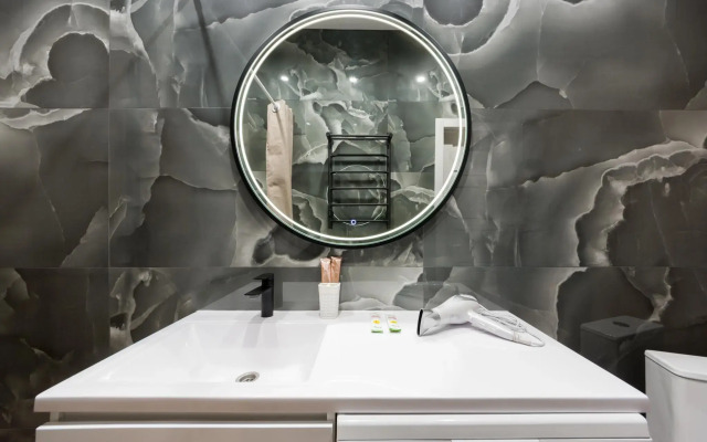 SutkiRu on Pastukhova street 26