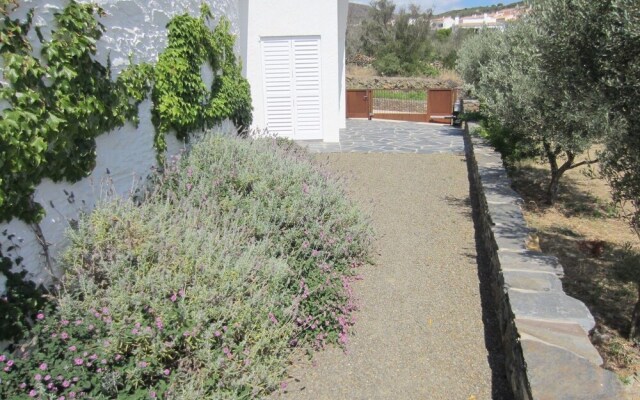 Casa Con Piscina En Cadaques - 1593