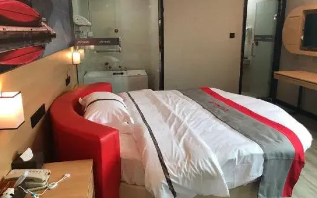 Dongguan Haiyi Chain Hotel