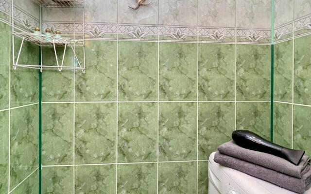 Квартира АКвадрат на улице Веденеева 8 корпус 1