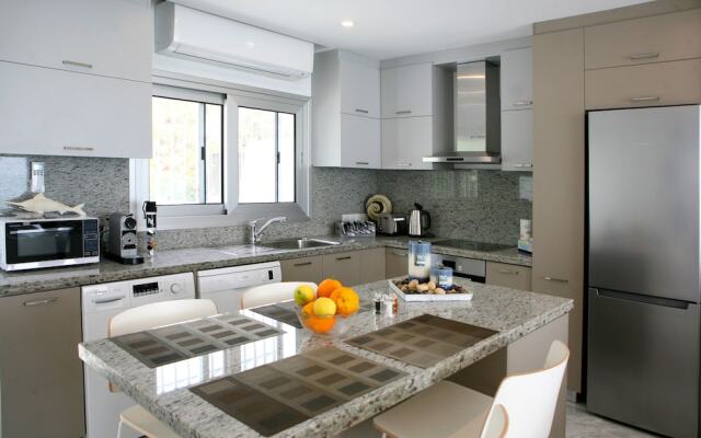 Ambelones Apartments