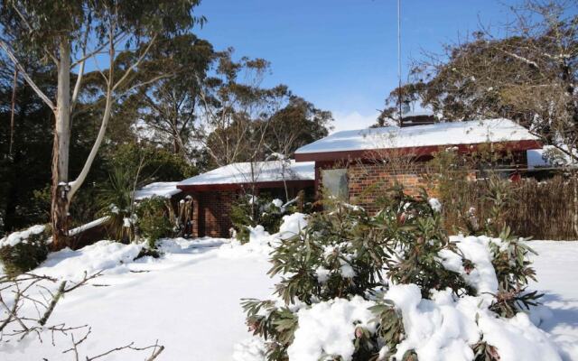 Rosella Retreat