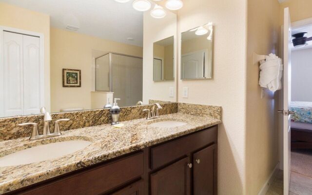 Mickeys Golf Retreat by VillaDirect