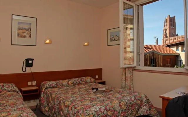 Hôtel Logis Le Vieil Alby