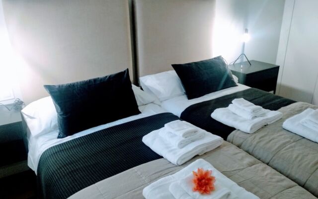 Wish-Suite Velarde de Sevilla