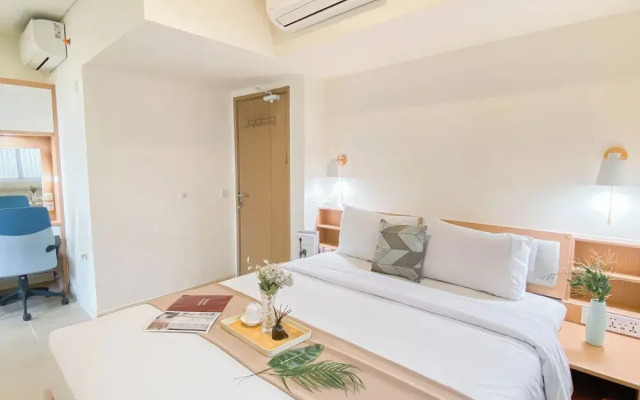 Spacious and Comfy Designed 2BR at Meikarta Apartment