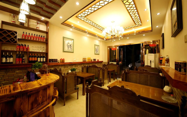 Zhouzhuang Nostalgia Town Theme Hostel