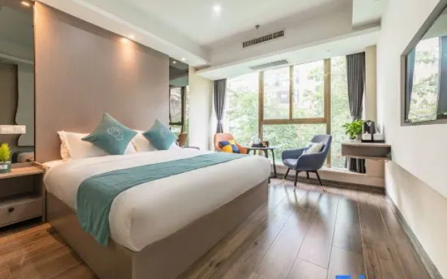 Junya Holiday Hotel (Xiamen Zhongshan Road)