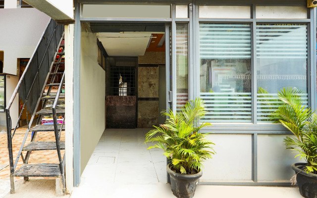 Super Collection O Bangalore Airport Road