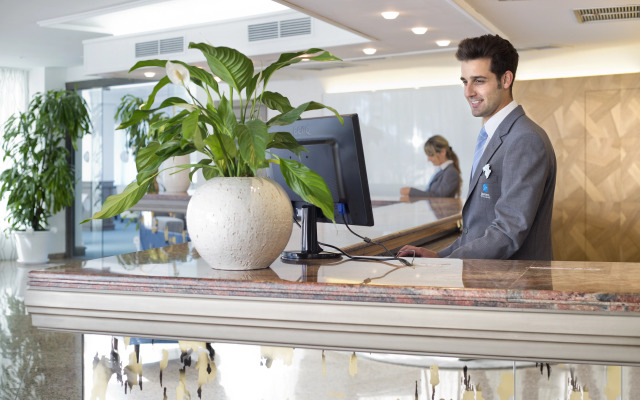 Grupotel Orient