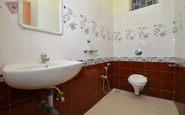 OYO 19773 Home La Grande Residencia