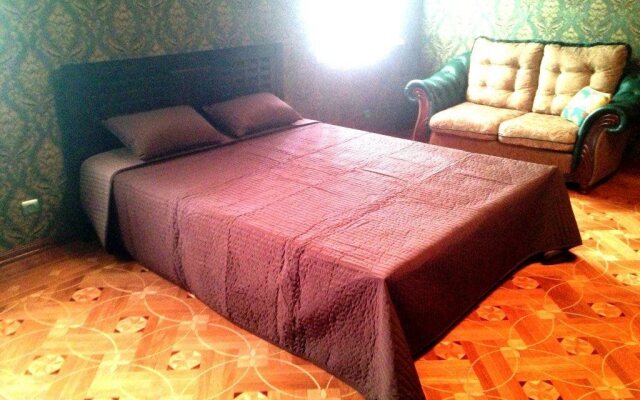 Dom 2 Hostel