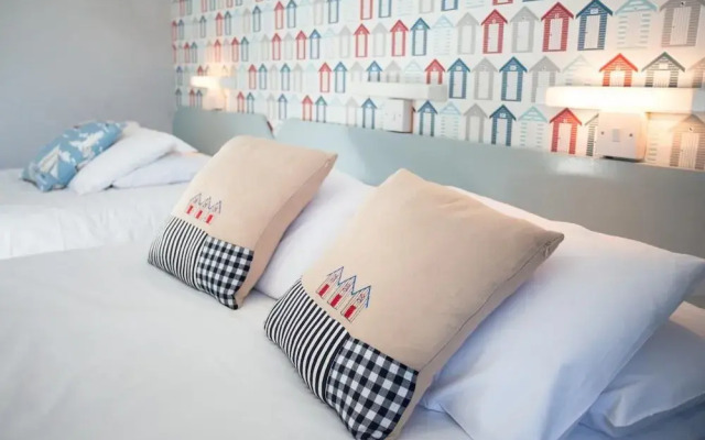 Sandcliff Guest House