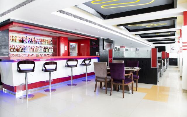 OYO 6130 Hotel N7