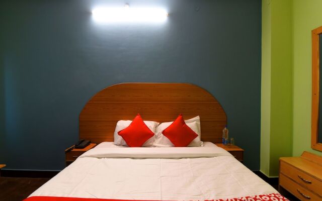 OYO 13472 Himalayan Valley