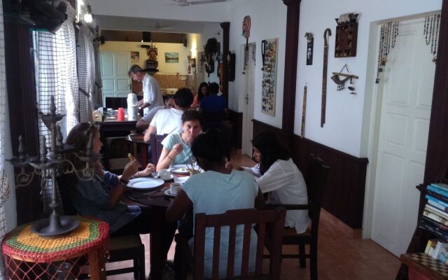 Reds Residency - Homestay