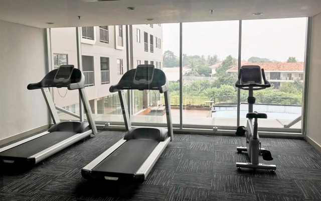 Spacious And Nice 2Br Apartment At Royal Olive Residence