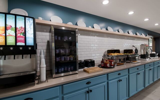 Country Inn & Suites by Radisson, Harrisburg Northeast - Hershey