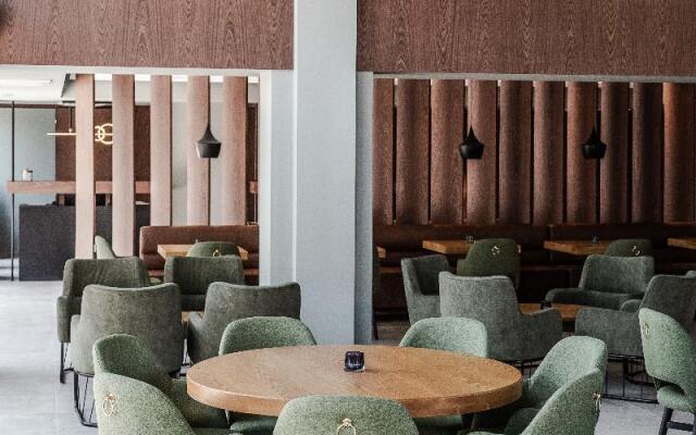 Magnes Hotel