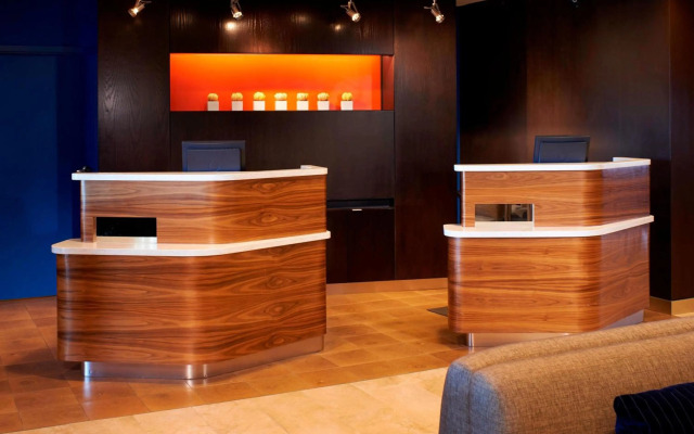 Courtyard by Marriott Detroit Utica