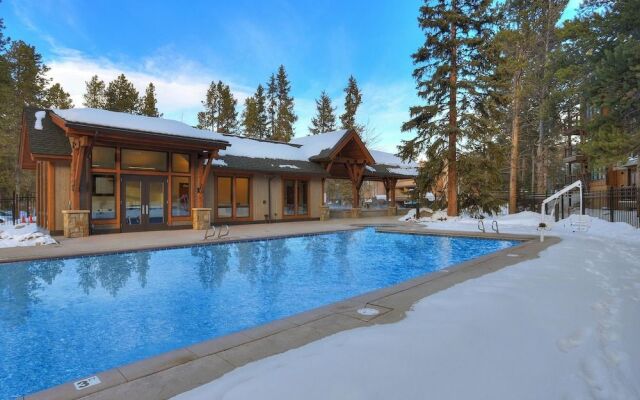 Columbine 102 2 Bedrooms 2 Bathrooms Condo