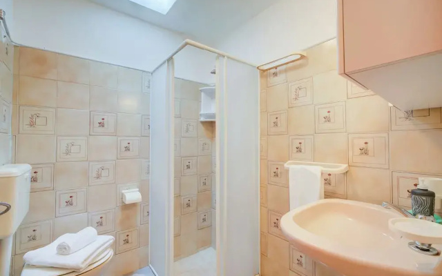 Villa Oasi al mare near the sea with pool