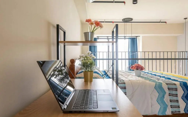 Personal Industrial 3- 4 PAX Loft Duplex