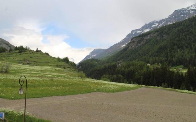 Appartement Lanslevillard, 3 pièces, 6 personnes - FR-1-508-214