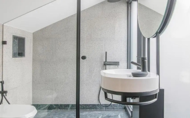 62 Design House II