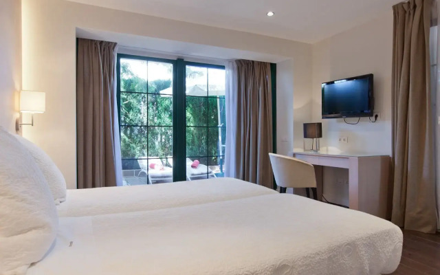 Hotel Les Rotes